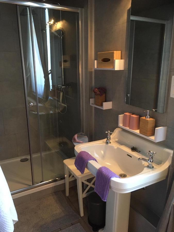 De Gelaarsde Kat Bed & Breakfast Ieper Bagian luar foto